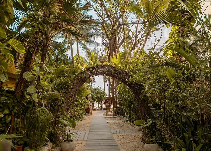 Hotel Casa Colibri 4*