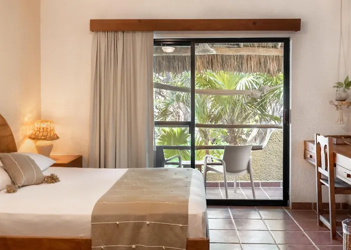 Hotel Casa Colibri 4*